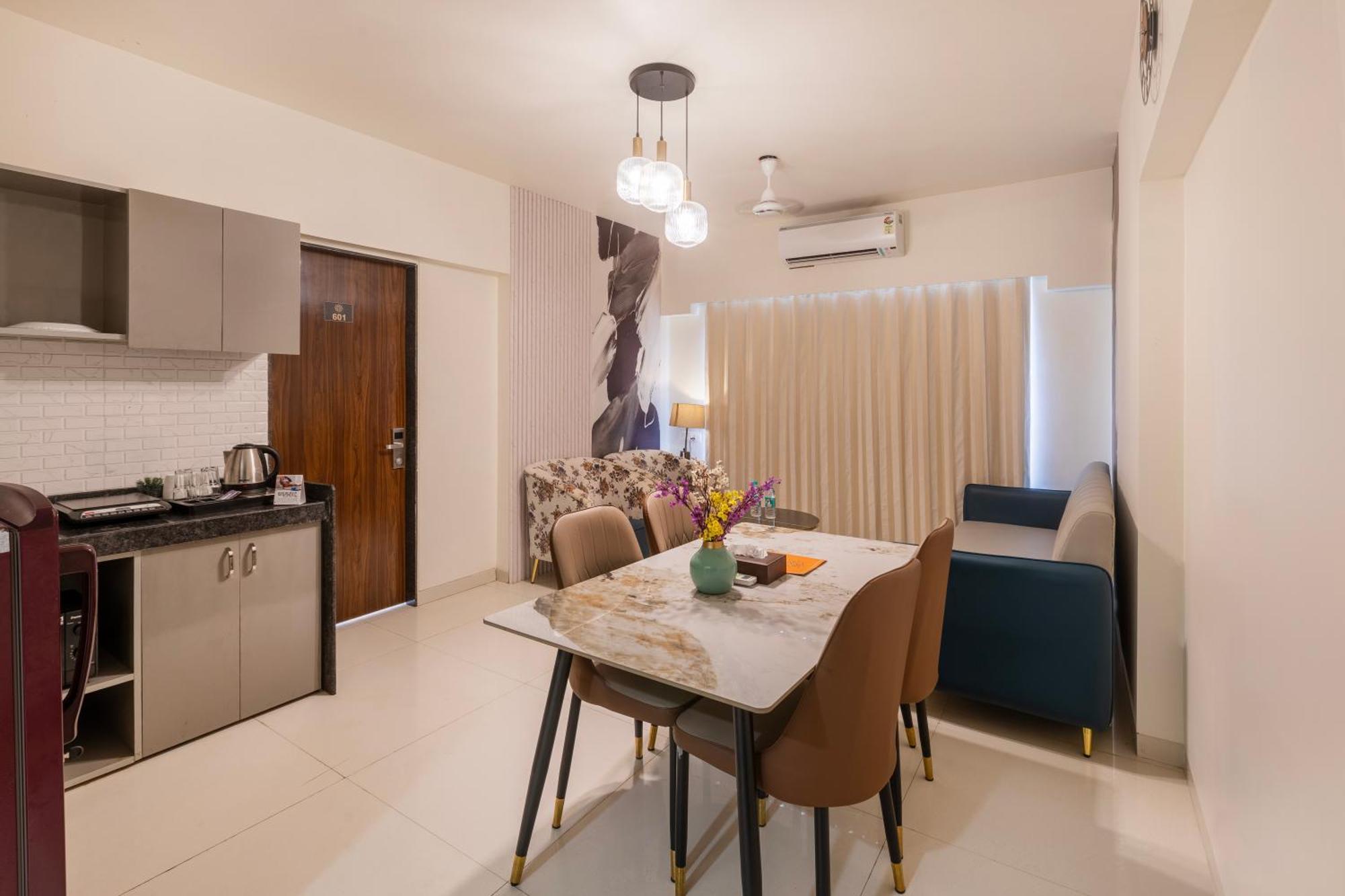 The Orion Premium Suites Mumbai Exterior photo