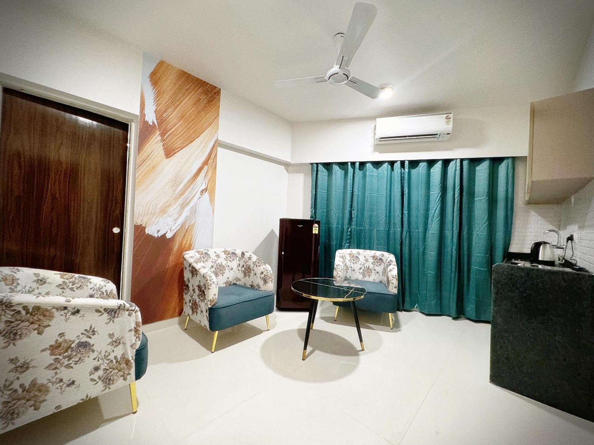 The Orion Premium Suites Mumbai Exterior photo